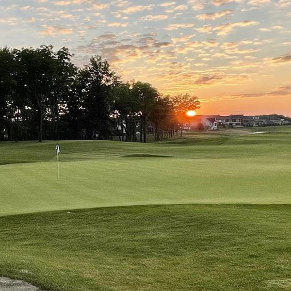Golf Courses & Clubs
